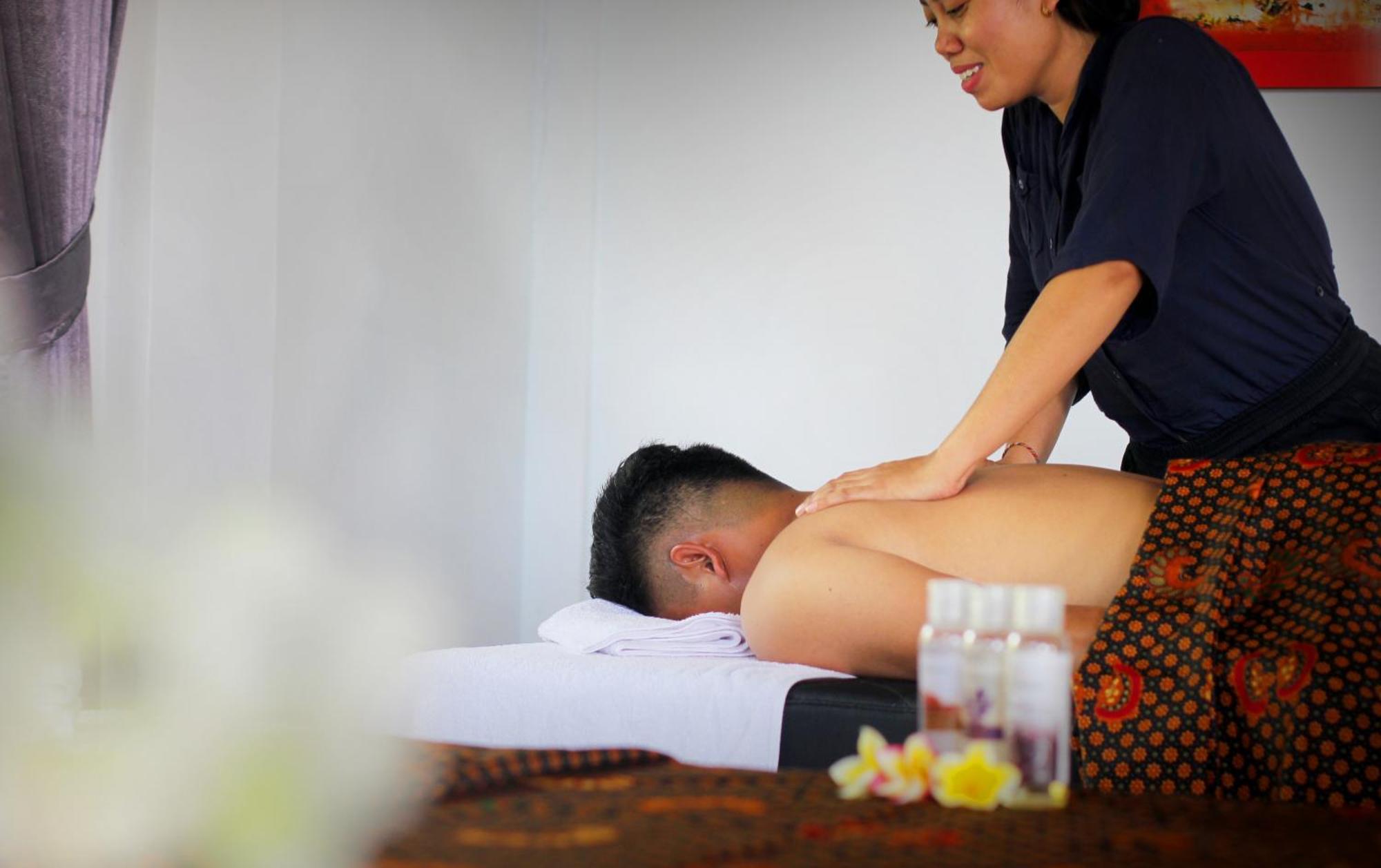 Rostika Hotel Sekumpul Pabean Buleleng Εξωτερικό φωτογραφία